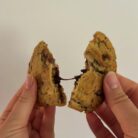 Ambachtelijk triple chocolate cookie van The Weekend Bakery
